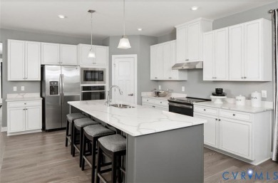Get to know The Savannah, grand living on one level, to be built on Highlands Golfers Club in Virginia - for sale on GolfHomes.com, golf home, golf lot