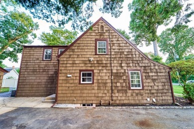 Welcome to 134 Sunset Dr, a beautifully renovated Extended Cape on Hempstead Golf Club in New York - for sale on GolfHomes.com, golf home, golf lot