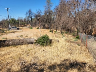 This lot was in the Fawn Fire.  Water, septic and electricity on The Golf Club Tierra Oaks in California - for sale on GolfHomes.com, golf home, golf lot