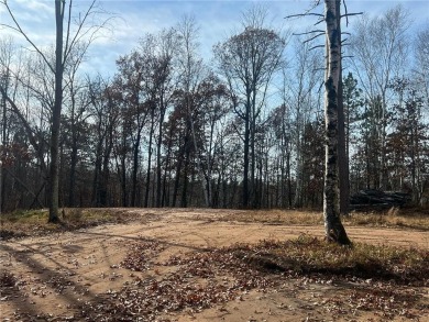 Ideal .7 acre building site located in a quiet cul de sac in the on Voyager Village Country Club - Voyager in Wisconsin - for sale on GolfHomes.com, golf home, golf lot