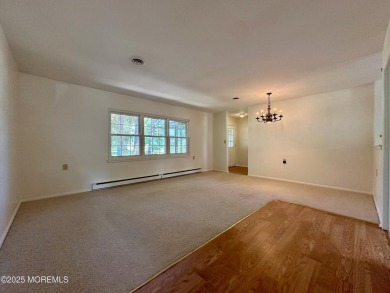 Charming 2 Bed, 2 Bath Home in gated 55+ Leisure Village West! on Leisure Village West Assoc. in New Jersey - for sale on GolfHomes.com, golf home, golf lot