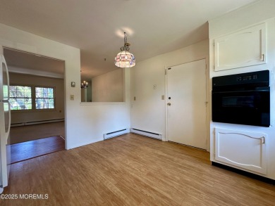 Charming 2 Bed, 2 Bath Home in gated 55+ Leisure Village West! on Leisure Village West Assoc. in New Jersey - for sale on GolfHomes.com, golf home, golf lot