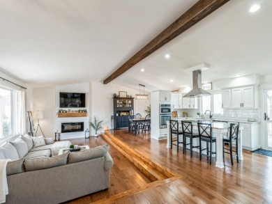 Gorgeous custom home-larger than it seems w/2500+ tot fin sf on Indianola Golf and Country Club in Iowa - for sale on GolfHomes.com, golf home, golf lot