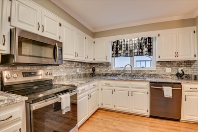 Welcome to a villa that feels less like a ''unit'' and more like on Houndslake Country Club in South Carolina - for sale on GolfHomes.com, golf home, golf lot