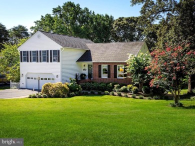 BASK IN A CONTENTED COUNTRY CLUB LIFESTYLE!  BAY HILLS GOLF on Bay Hills Golf Club in Maryland - for sale on GolfHomes.com, golf home, golf lot