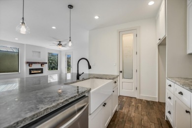 Welcome to 319 Parallel Circle. This like-new home was built in on Ram Rock Golf Course in Texas - for sale on GolfHomes.com, golf home, golf lot