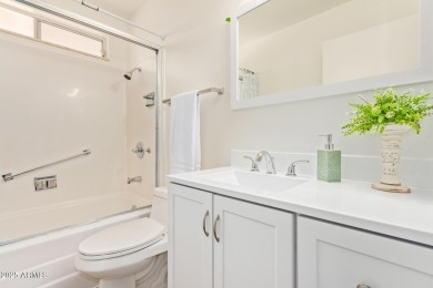 This cute, updated 2 bedroom is the perfect ''lock & leave'' on Sun City Country Club in Arizona - for sale on GolfHomes.com, golf home, golf lot