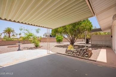 This cute, updated 2 bedroom is the perfect ''lock & leave'' on Sun City Country Club in Arizona - for sale on GolfHomes.com, golf home, golf lot