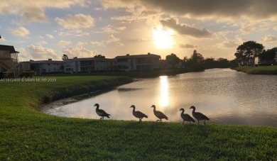 *GREAT OPPORTUNITY!*  Price reduced to sell quickly. Beautiful on Addison Reserve in Florida - for sale on GolfHomes.com, golf home, golf lot