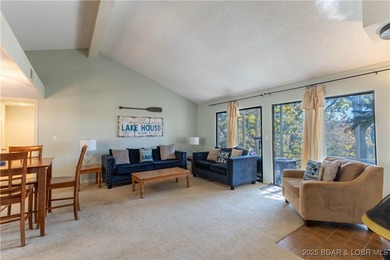 Location, Lifestyle & Convenience, this 1 has It All! Welcome to on The Oaks Golf Course in Missouri - for sale on GolfHomes.com, golf home, golf lot