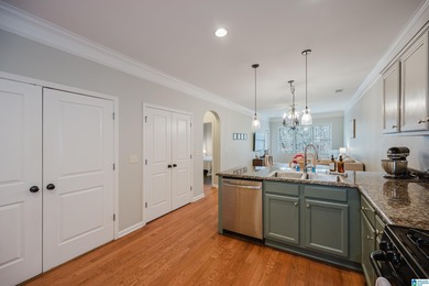 HUGE townhome on the 10th hole of the Inverness Country Club on Inverness Country Club in Alabama - for sale on GolfHomes.com, golf home, golf lot