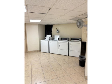 Spacious and well-maintained 2-bedroom, 2-bath condo located in on Inverrary Country Club in Florida - for sale on GolfHomes.com, golf home, golf lot