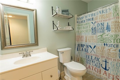 Location, Lifestyle & Convenience, this 1 has It All! Welcome to on The Oaks Golf Course in Missouri - for sale on GolfHomes.com, golf home, golf lot