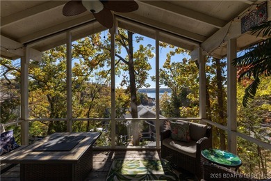 Location, Lifestyle & Convenience, this 1 has It All! Welcome to on The Oaks Golf Course in Missouri - for sale on GolfHomes.com, golf home, golf lot