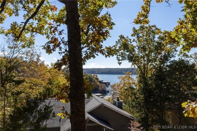 Location, Lifestyle & Convenience, this 1 has It All! Welcome to on The Oaks Golf Course in Missouri - for sale on GolfHomes.com, golf home, golf lot