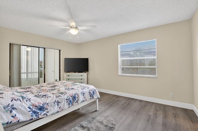 Beautifully maintained 1BR/1.5BA first-floor condo located in on Kings Point Golf -Flanders Way in Florida - for sale on GolfHomes.com, golf home, golf lot