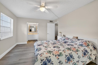 Beautifully maintained 1BR/1.5BA first-floor condo located in on Kings Point Golf -Flanders Way in Florida - for sale on GolfHomes.com, golf home, golf lot