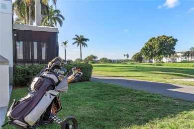 SPACIOUS 2 BED / 2 BATH LOCATED IN DESIRABLE COMMUNITY WITH on Wynmoor Golf Course in Florida - for sale on GolfHomes.com, golf home, golf lot