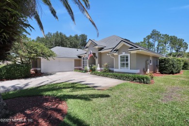 PRICE REDUCED Meticulously maintained home in desired Windsor on Windsor Parke Golf Club in Florida - for sale on GolfHomes.com, golf home, golf lot