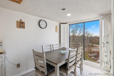 Location! Location!  Welcome to this 2 bed/ 2 bath condo located on Seasons Ridge At Four Seasons in Missouri - for sale on GolfHomes.com, golf home, golf lot