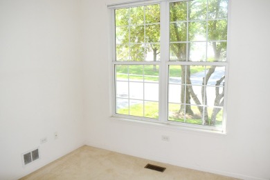 3 bedroom, 3 bath Ranch in Carillon Lakes!  This home is located on Carillon Lakes 3 Hole Course in Illinois - for sale on GolfHomes.com, golf home, golf lot
