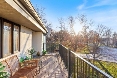 Location! Location!  Welcome to this 2 bed/ 2 bath condo located on Seasons Ridge At Four Seasons in Missouri - for sale on GolfHomes.com, golf home, golf lot