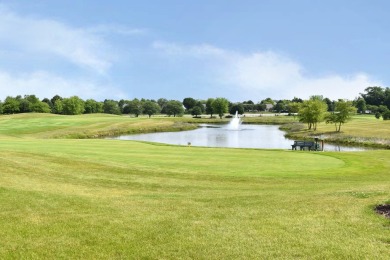 3 bedroom, 3 bath Ranch in Carillon Lakes!  This home is located on Carillon Lakes 3 Hole Course in Illinois - for sale on GolfHomes.com, golf home, golf lot