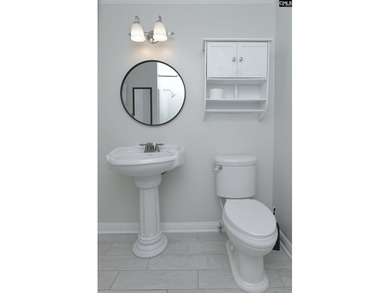 This condo is a must see!  Gorgeous 3 bedroom condo located in on Club At Rawls Creek in South Carolina - for sale on GolfHomes.com, golf home, golf lot