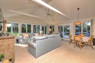 This is the one you've been waiting for! Welcome to this on Grassy Hill Country Club in Connecticut - for sale on GolfHomes.com, golf home, golf lot