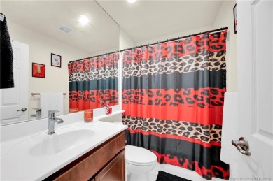 Charming 2BR/2BA CBS home in Spanish Lakes County Club Village! on Spanish Lakes Country Club in Florida - for sale on GolfHomes.com, golf home, golf lot