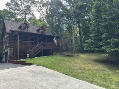 FURNISHED CABIN!!  Charming 3-Bedroom, 3-Bath Log Cabin in the on White Path Golf Club in Georgia - for sale on GolfHomes.com, golf home, golf lot