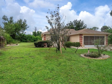 Under contract-accepting backup offers. Discover your dream home on Rotonda Golf and Country Club The Palms Course in Florida - for sale on GolfHomes.com, golf home, golf lot
