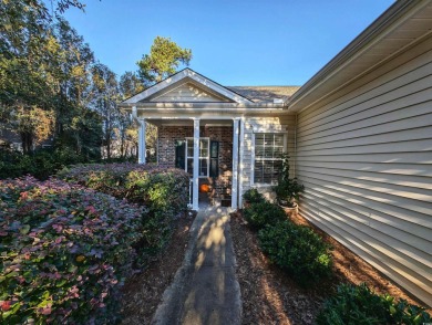 Well maintained 2 bedroom/2 full bathroom paired ranch condo on Litchfield Country Club in South Carolina - for sale on GolfHomes.com, golf home, golf lot