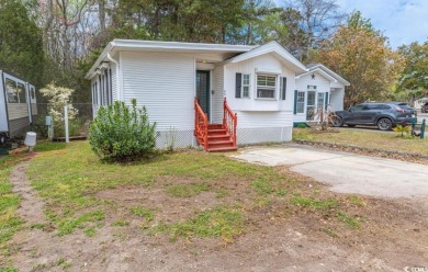 **Coastal Charm & Resort Living in North Myrtle Beach!** on Tidewater Golf Club and Plantation in South Carolina - for sale on GolfHomes.com, golf home, golf lot