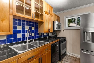 Spacious light-filled 3 bedroom, 2 bath condo located in the on Bobby Jones Golf Club in Georgia - for sale on GolfHomes.com, golf home, golf lot