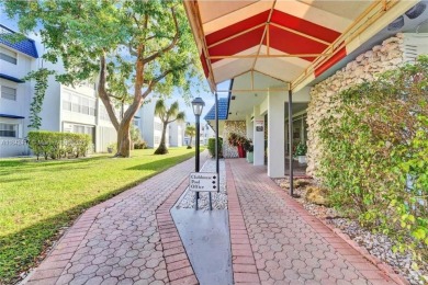 Beautifully maintained 1-bedroom, 1-bathroom condo nestled in a on Oriole Golf and Tennis Club in Florida - for sale on GolfHomes.com, golf home, golf lot