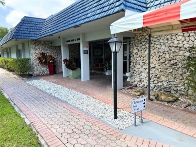 Beautifully maintained 1-bedroom, 1-bathroom condo nestled in a on Oriole Golf and Tennis Club in Florida - for sale on GolfHomes.com, golf home, golf lot