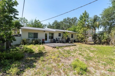 Located in the desirable Northeast Park Shores neighborhood, 627 on The Renaisssance Vinoy Golf Club in Florida - for sale on GolfHomes.com, golf home, golf lot