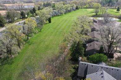 Welcome home! A rarely available ranch townhome with a full on Antioch Golf Club in Illinois - for sale on GolfHomes.com, golf home, golf lot