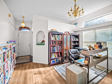 Welcome to this beautiful home located on a quiet cul-de-sac in on Windsor Parke Golf Club in Florida - for sale on GolfHomes.com, golf home, golf lot