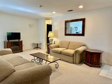 Well maintained 1 bedroom *Adam* in the Blue Ridge Community on Blue Ridge Golf Club in New York - for sale on GolfHomes.com, golf home, golf lot