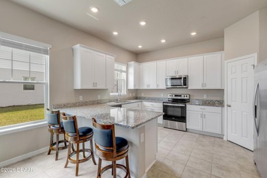 Welcome to this inviting 3-bedroom, 2.5-bathroom home offering 1 on Venetian Bay Golf Course in Florida - for sale on GolfHomes.com, golf home, golf lot