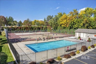 Fresh updates, geothermal community pool, & an amazing location on Warm Springs Golf Club in ID - for sale on GolfHomes.com, golf home, golf lot