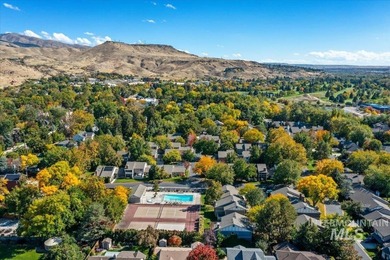 Fresh updates, geothermal community pool, & an amazing location on Warm Springs Golf Club in ID - for sale on GolfHomes.com, golf home, golf lot