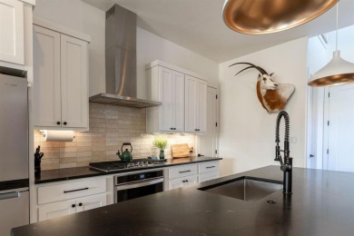 Stunning craftsman-inspired transitional duplex in Mount Auburn on Tenison Park Golf Club in Texas - for sale on GolfHomes.com, golf home, golf lot
