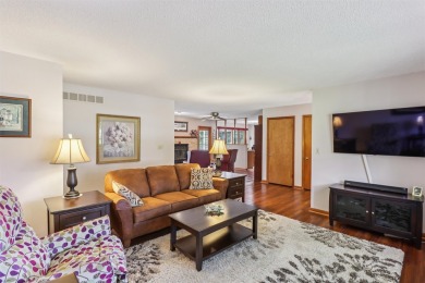 YOU HAVE TO SEE THIS HOME...A BEAUTIFULLY KEPT RANCH SITTING ON on Osceola Country Club in Iowa - for sale on GolfHomes.com, golf home, golf lot