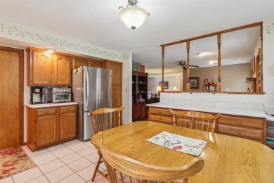 YOU HAVE TO SEE THIS HOME...A BEAUTIFULLY KEPT RANCH SITTING ON on Osceola Country Club in Iowa - for sale on GolfHomes.com, golf home, golf lot