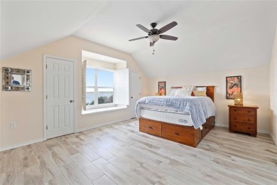 Lakefront Luxury with Unmatched Views and Entertaining Space

 on Hideout Golf Club and Resort  in Texas - for sale on GolfHomes.com, golf home, golf lot