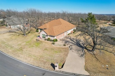 BETTER THAN NEW...This beautiful custom built fully updated home on Pecan Plantation Country Club in Texas - for sale on GolfHomes.com, golf home, golf lot