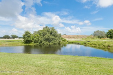 Well taken care of exquisite 3 bedroom, 2.5 bath home.  Located on Cane Creek Reserve Golf Course in Florida - for sale on GolfHomes.com, golf home, golf lot